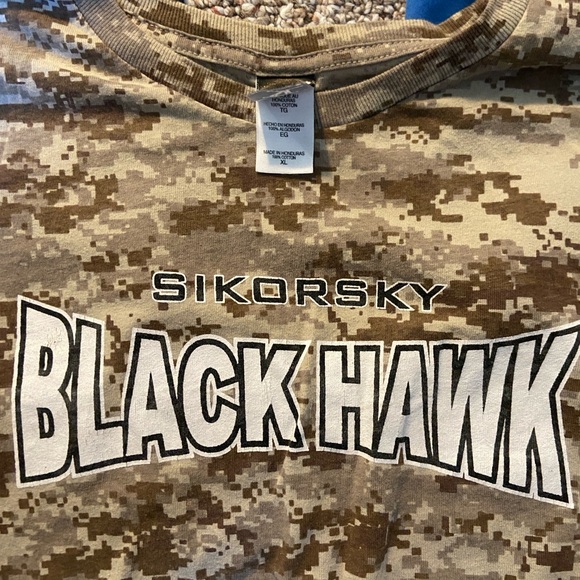 Sikorsky Helicopter Shirts - lot of 3 (XXL/XL) - Picture 4 of 6